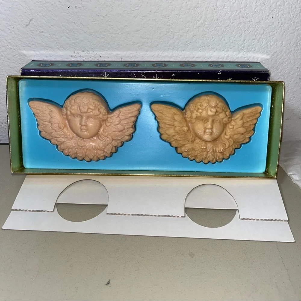 Vintage Avon Cherub Hostess Soap Set of 2 Angels Angelic Babies In Original Box